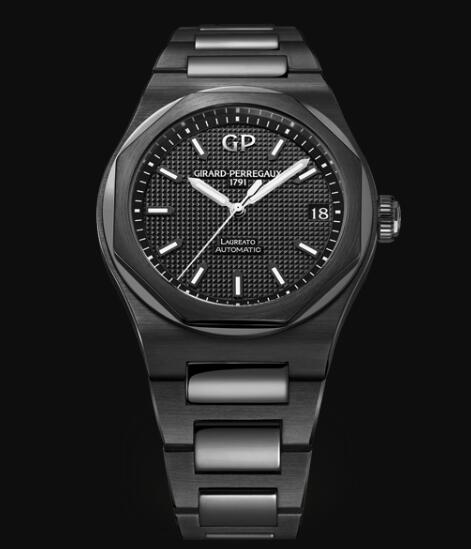 Girard Perregaux Laureato 42 MM CERAMIC 81010-32-631-32a